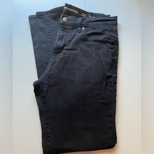 Amazon Essentials Men's Athletic-Fit Stretch Jean- Black Size 35x34